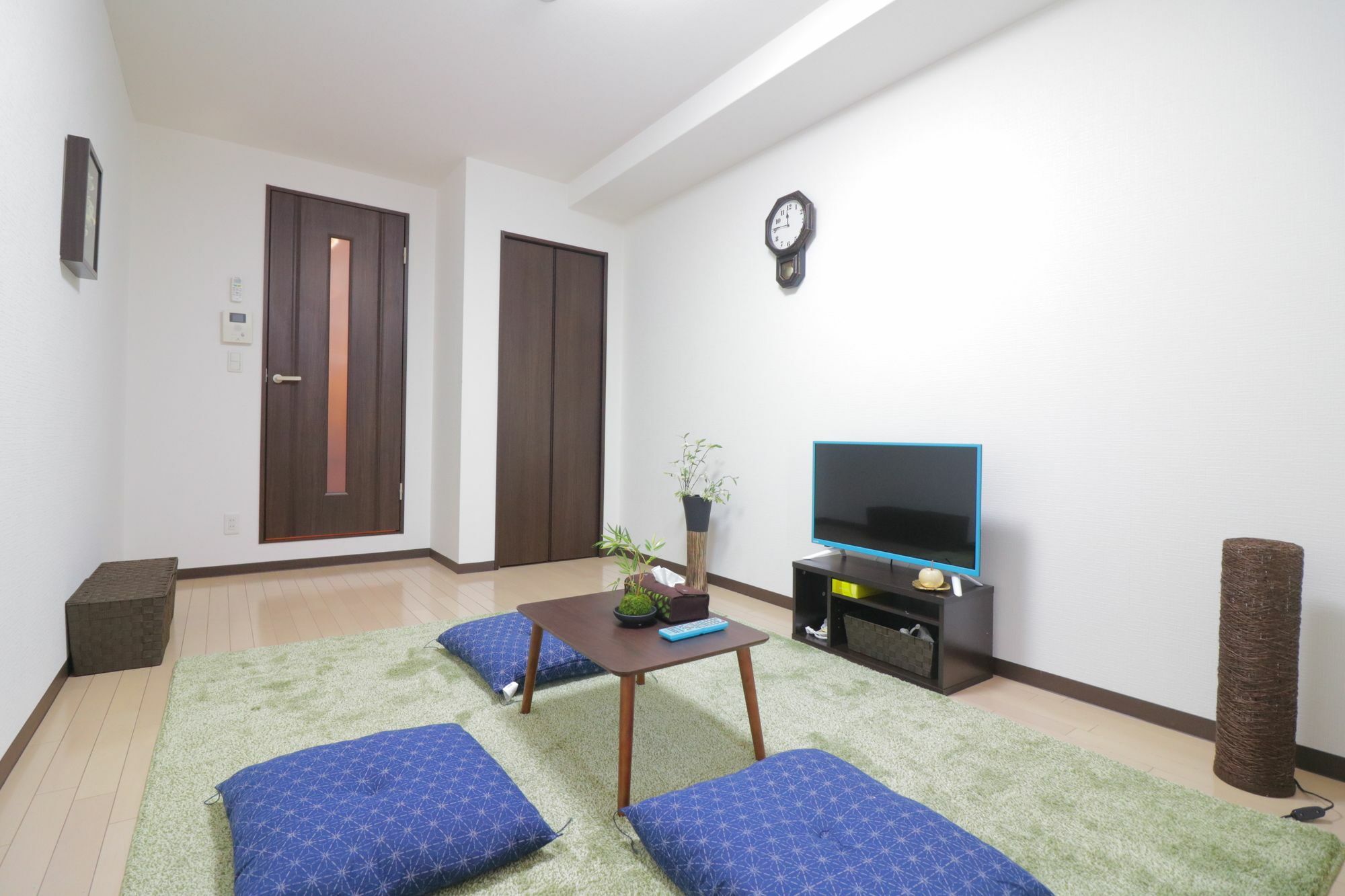 Hg Cozy Hotel No 38 通天閣前 Οσάκα Εξωτερικό φωτογραφία